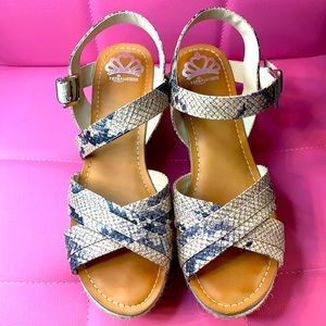 Wedges size 8.5 worn once